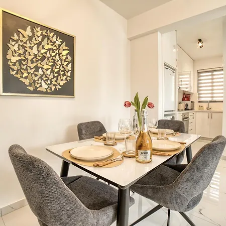 Seaview One Bedroom At Harbour